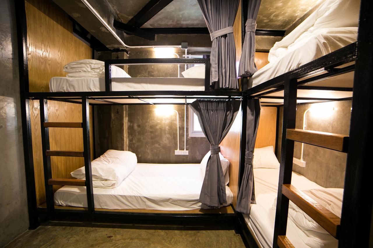 In My Bed Hostel Bangkok Exterior foto